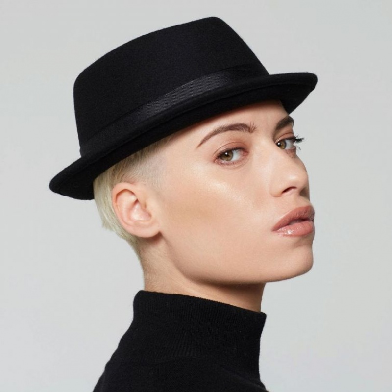 Black A.S.98 Clive Women\'s hats | CA-KMPYW-9204