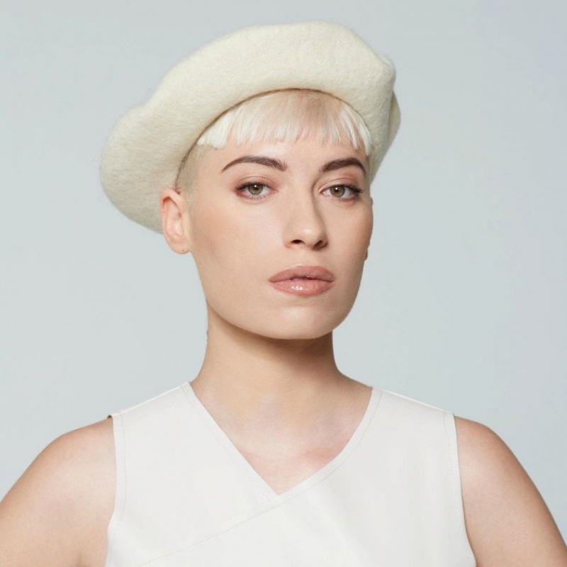 White A.S.98 Joan Women's hats | CA-DMSQP-6129